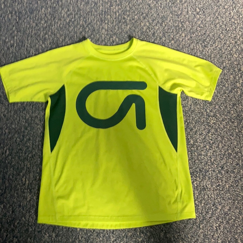 Gap Fit Boys XXL T-Shirt